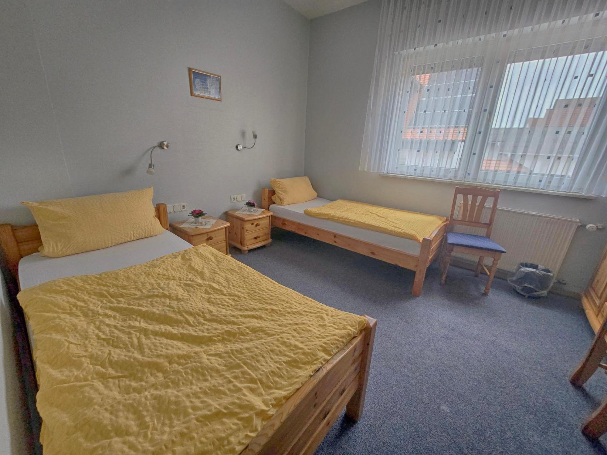 Pension Und Ferienwohnungen Bachmann Wölfersheim Exterior foto